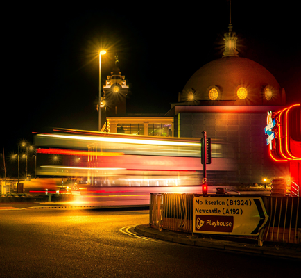 爱上海：High-Energy Interaction! The Shanghai Forum has created the strongest platform for intellectual collisions!