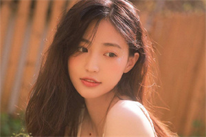 爱上海：Shopping Guide of Nanjing Road at Night